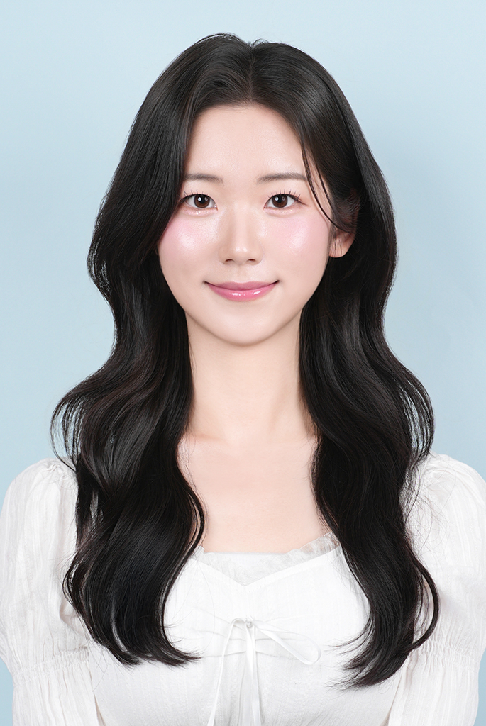 Jang Jae Young반명함.png