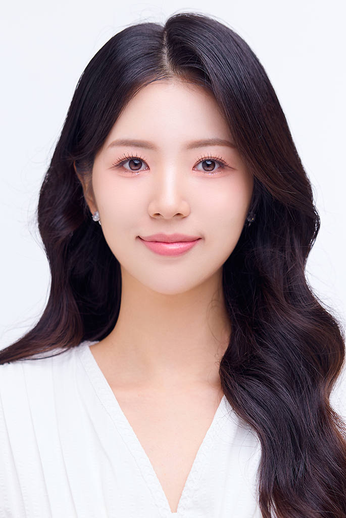 chahyejin 반명함.png