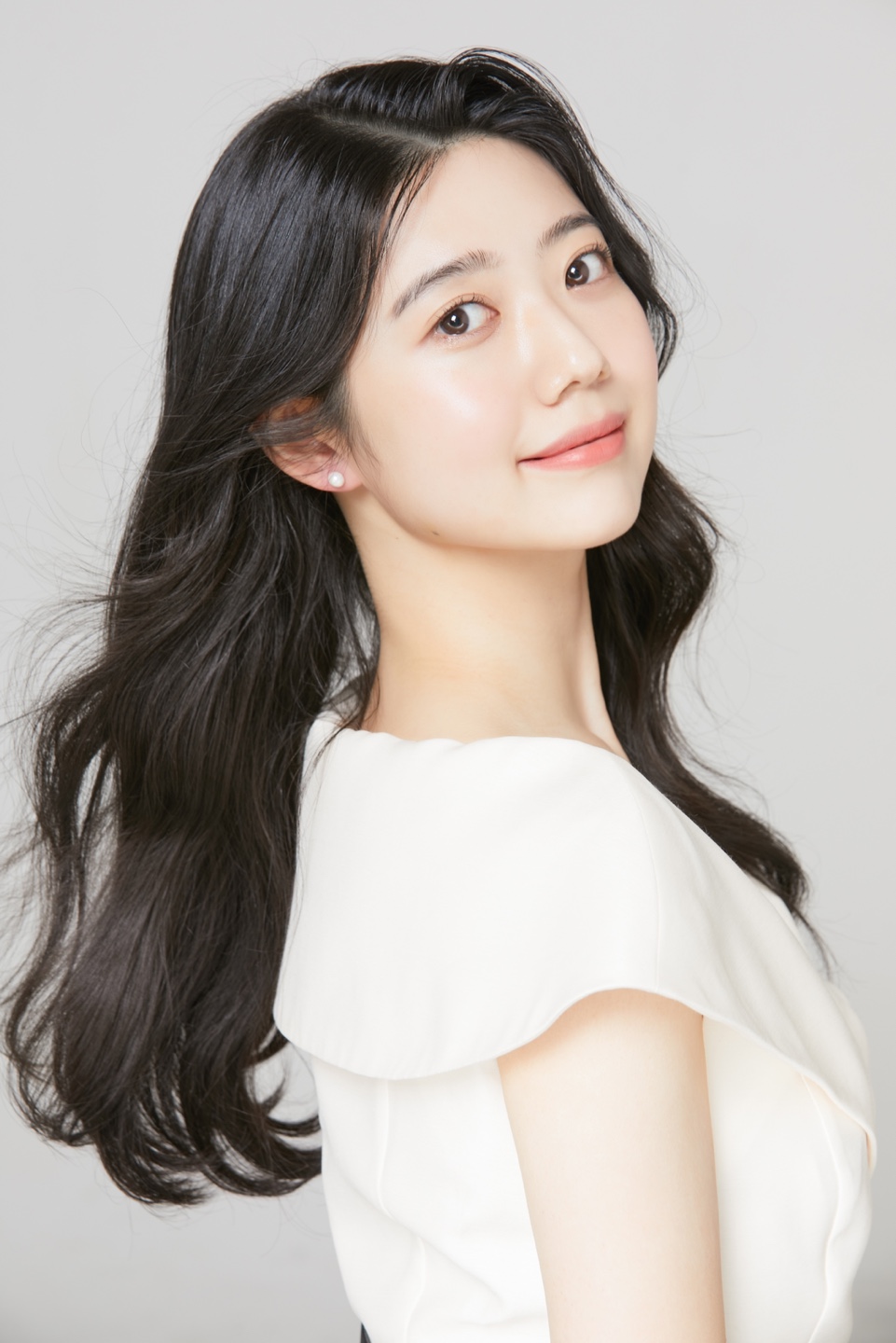 윤지예 프로필 사진 2.jpg